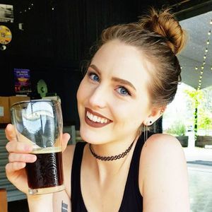 Meet your Posher, Jenn